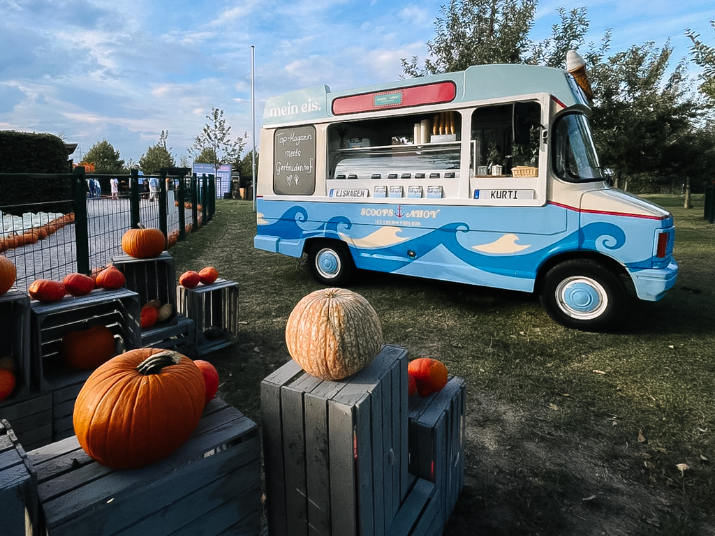 Feingenuss Fahrzeuge_Kurti Eisfahrrad buchen mein eis Foodtruck Eisbike mobil koeln bonn duesseldorf
