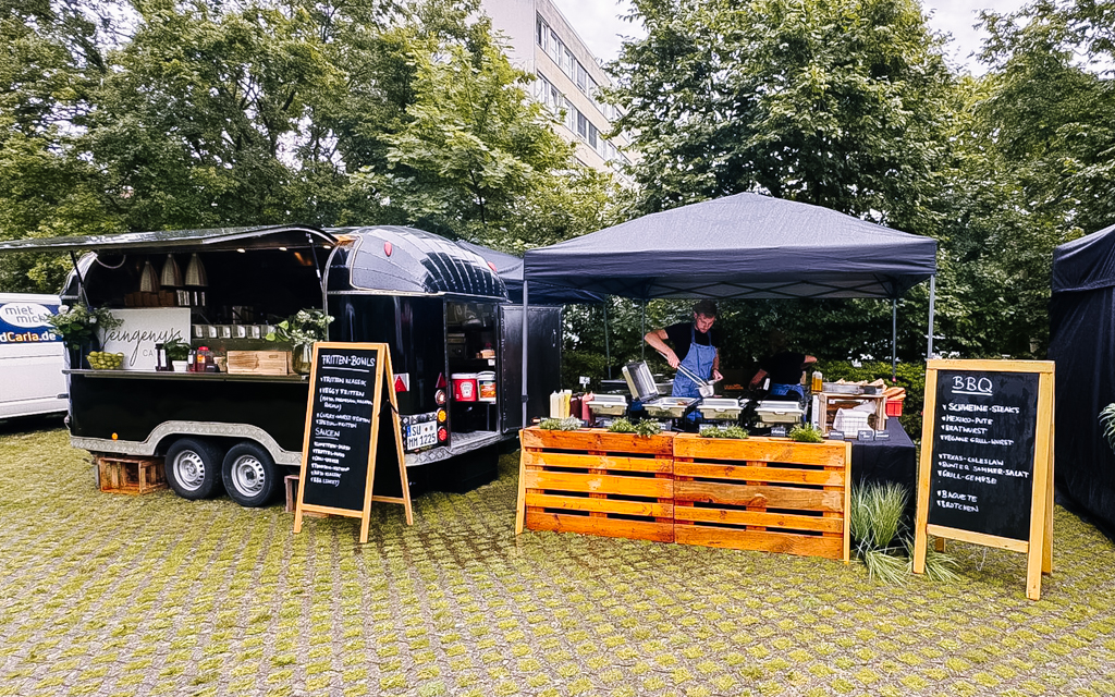 Feingenuss_Titelbild Eiswagen mieten mein eis Catering Oldtimer Koeln Bonn duesseldorf