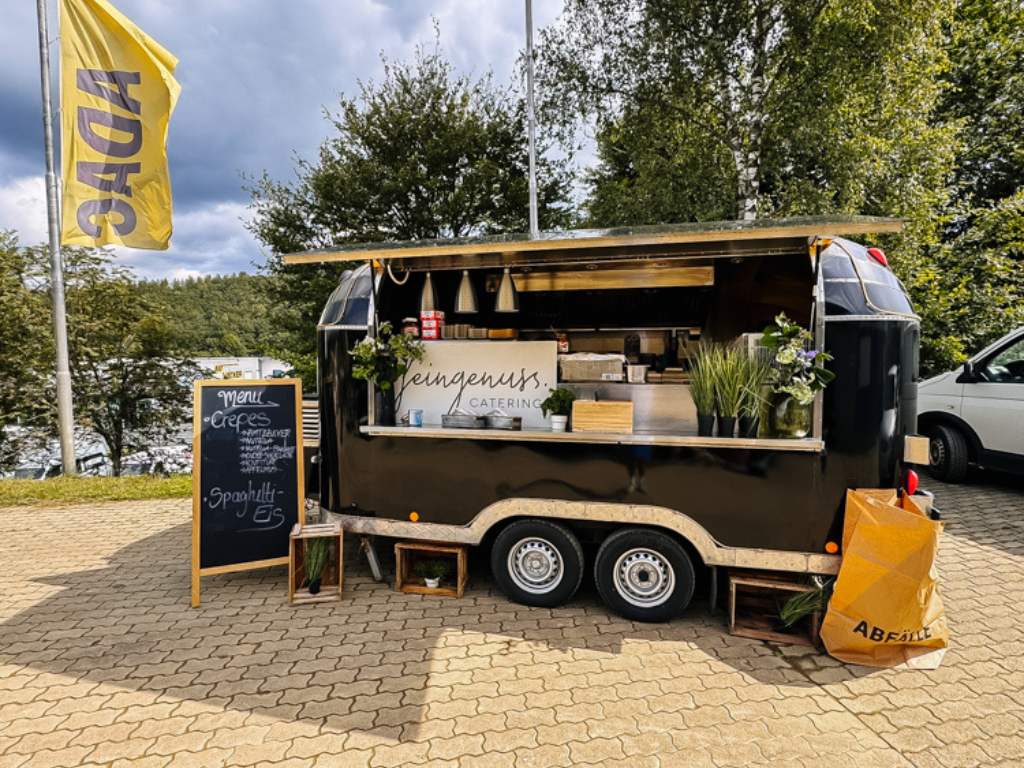 Feingenuss Events - Firmenfeier Foodtruck mieten Eis Catering Messe Eisbike Mein Eis Mobil Speiseeis Köln Bonn Düsseldorf