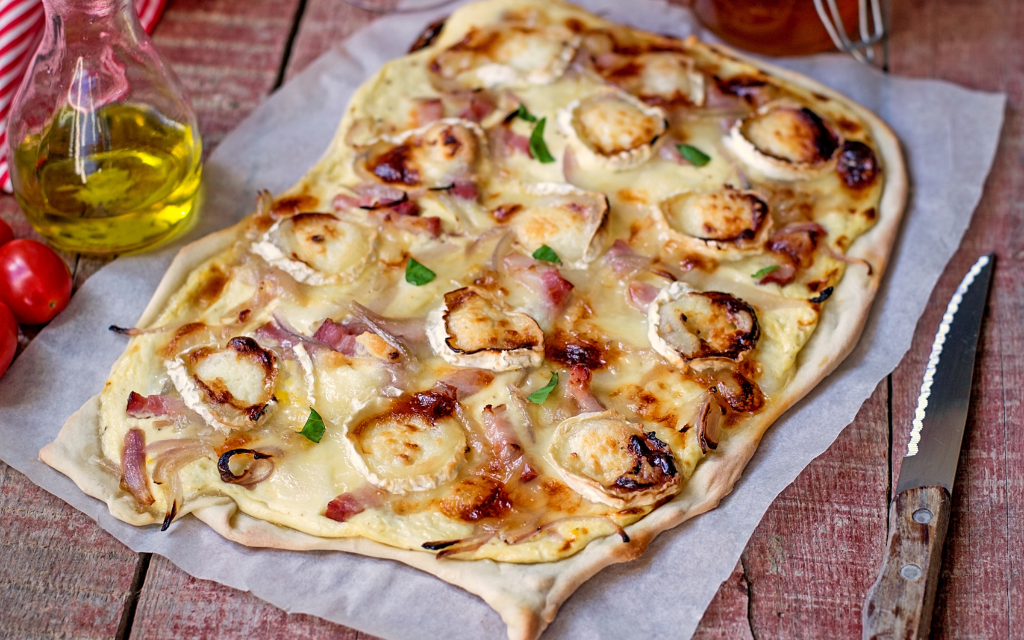 Titelbild Flammkuchen Catering Eiswagen mieten mein eis Catering Oldtimer Koeln Bonn duesseldorf